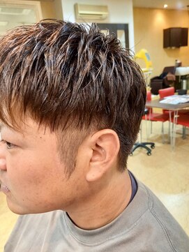 シャンプーボーイ ツーブロック