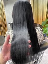 シティ(CITY)&nbsp;ブルーブラック ストレートヘア 表参道