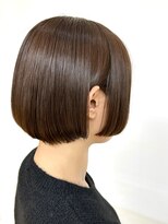 クオリス 上板橋店(QUALIS)&nbsp;大人可愛いカーキブラウン/マッシュショート/耳かけショートボブ