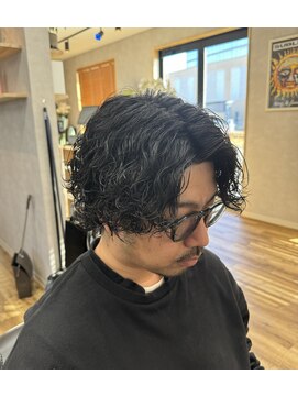バーバーエイオーエイト(Barber 808) 波巻きパーマ