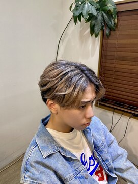 ミオ(mio) 韓国風カルマ×ミルクティーバレイヤージュ