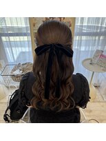 ヘアメイクアンドセットサロン リッコ(Hair make&set salon Ricco)&nbsp;大人可愛いハーフアップ