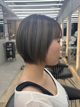 ロンドアジュール 横浜(Lond azur) ショート/ショートボブ/顔周り/前髪/レイヤー/髪質改善/横浜