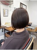 ショートボブ