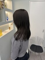 ミッシュバイアーバン(misch by urban.) オリーブグレージュ/セミロングハイレイヤー