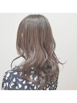 ディンプル(DIMPLE) グレーカラー×イルミナオーキッド