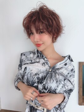 モダンメイド 四条烏丸(modern made) ショート20代30代40代カールセミディシアーカラー姫カットボブ