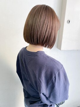 キャンバス バイ ネオリーブ 横浜西口(Canvas by neo.) ナチュラルボブ　ぷつっとボブ　まろやかベージュ