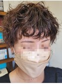 多毛剛毛さんショートヘアーパーマ