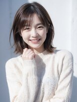 ワイワイ甲子園(wywy.)&nbsp;くびレイヤーエモージュシアーカラーワンカールセミディ