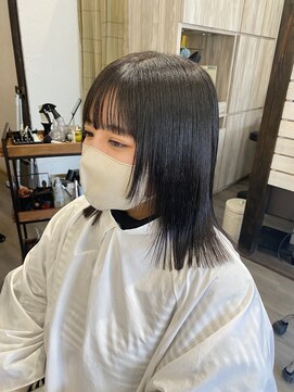 ペアツリー(Pear tree) 切りっぱなしセミディ