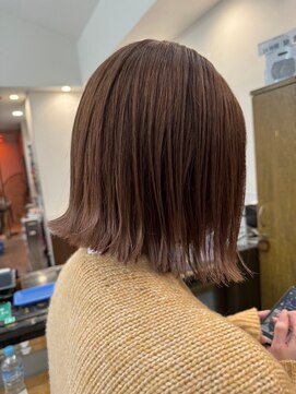ビーグレイス 切りっぱなしボブ×20代秋にぴったりのアッシュブラウン