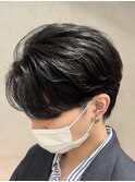 センターパート毛流れパーマフェーザーパーマフェザーショート