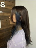 インナーブルーシルバー　大学生ヘアスタイル