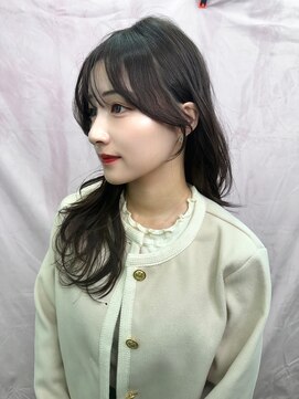 スカイ 本店(SKY) CHELL_韓国顔周りカット+韓国式レイヤーカットでくびれヘア