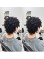 ブライト(BRIGHT)&nbsp;ツイストスパイラルパーマセンターパートウルフ