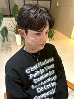 アンニュ(annuy)&nbsp;センターパート マッシュショート フェザーパーマ メンズカット