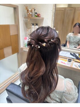 フォルテステラ(FORTE STELLA) 結婚式お呼ばれヘアはこれがおすすめ!!