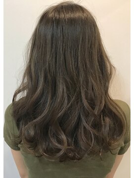 エピローグ(epilogue) オリーブカラーでモテ髪ふんわりロング！！【北新地　西梅田】