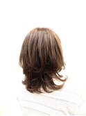 大人かわいい/無造作パーマ/くびれ/ウルフレイヤ-/30代40代50代