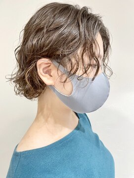 ヴォロンテ(volonte) やわらかウェーブ/ボブ/パーマ/カーキグレージュ