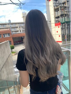 ナンバー エアロ 横浜(N° +aero) 大人かわいいくびれミディラベンダーインナーカラー