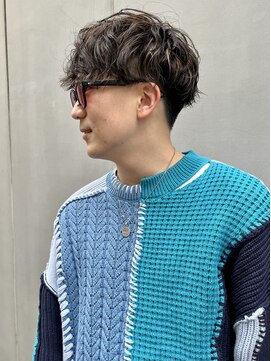 エディ(eddie) 【eddie】ゆるめスパイラルパーマ×グレージュハイライト