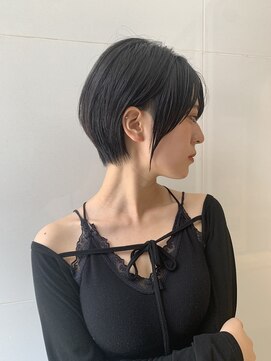 ロンドブルーム 天神大名店(Lond Bloom) 黒髪でも大人かわいいショートヘア