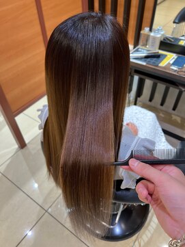 ノイズ オオサカ(NOISM) 酸熱トリートメント　レイヤーカット