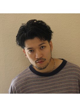ニューオールド 三軒茶屋(NEW OLD) スパイキーショートxテーパーフェード