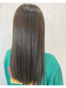 ラトゥーア ヘアデザイン(la tua HAIR DESIGN) モノクロームカラー