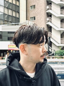 スカット 新宿(Sucut) ダークアッシュ/カルマパーマ/ベリーショート<理容室>[新宿]