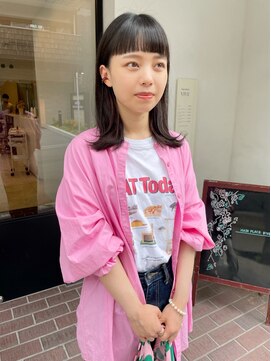 ヘアープレイス ヴィブ(hair place VIVE) くびれヘア　ワイドバング　イヤリングカラー