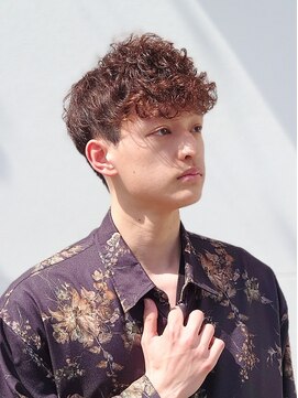 ドリームキャッチャー(Dream Catcher) スペインカールツーブロックアレンジ