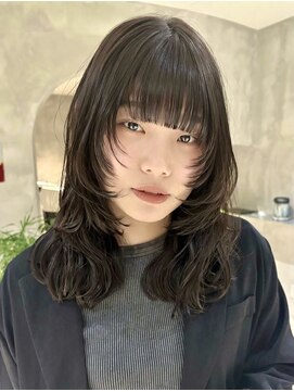 ハウ 心斎橋(how) 大人美人ハイレイヤーぱっつん前髪黒髪ロングワイドバンク小顔