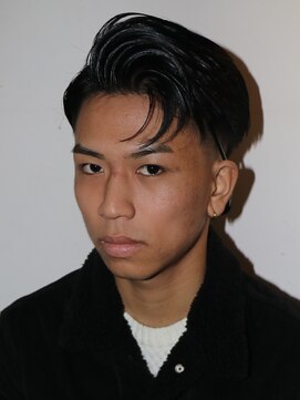 ヘアカロン 熊本本店(Hair CALON) メンズフェードカット7;3パートメンズカット熊本下通