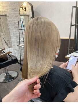 ルクスバイアフィナー(Luxo by Afinar) luxo by afinar ミルクティーベージュブロンド