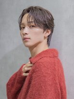 シティ(CITY) 小久保styleフェザーパーマフェザーショートグレーエンドカラー