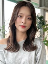 ロビー 表参道(ROBBY) ミディアムレイヤーカット/20代30代40代/顔周りカットワンカール