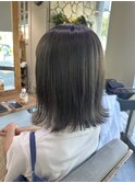 切りっぱなしボブ×グレージュ