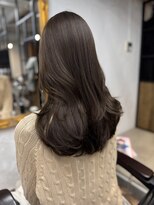 エル バイ ホーム(L by HOME)&nbsp;くすみベージュ　明るめカラー　赤み無しカラー　レイヤーカット