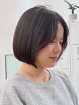 ニトバイアンキシム(nit by ahnkism) 大人可愛い前下がりひし形ボブ