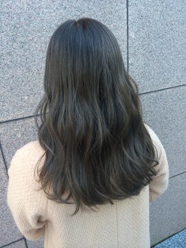 ロマリア(Lomalia) 【Lomalia表参道/原宿】オフィスでも大丈夫なグレージュカラー☆