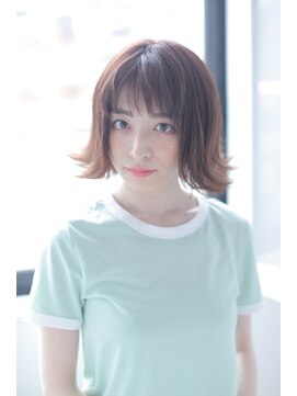 ジーナ 新宿(Zina) 外ハネスタイル【Zina　大越香苗】