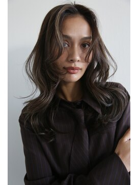 エヌ トーキョー(enu TOKYO) レイヤーカット　ハイライト　グレージュ
