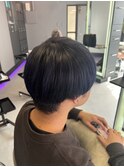 ブルーブラック