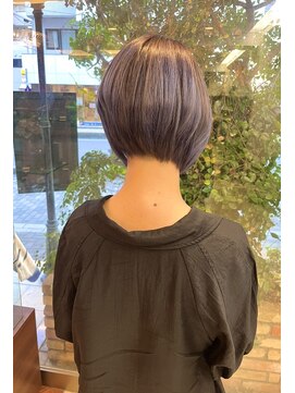 ファーレンピュアスウィート(fahren-pure-suite) ツーブロックボブ