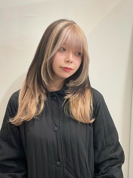 サクラ オモテサンドウ(SAKURA) ホワイトベージュ×ローライトデザインカラー◎表参道