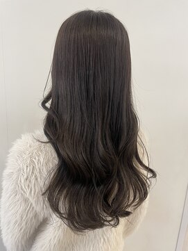 アンプ(amp) グレージュカラー