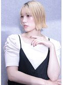 小顔愛され外ハネショートボブ大人ガーリーシースルーバング